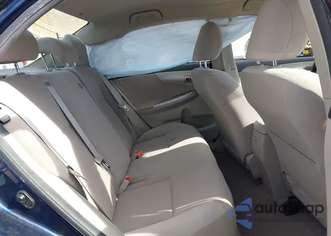 2013 Toyota Corolla Le z USA, uszkodzony, nr VIN JTDBU4EE2DJ113005